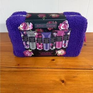 BNIB Betsey Johnson Lotions in purple Case with Pink Betsey Johnson Zipper